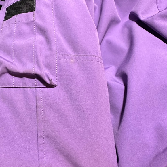 Canada Goose Chiliwack Coat, colour;Purple, size xsmall - Picture 10 of 16